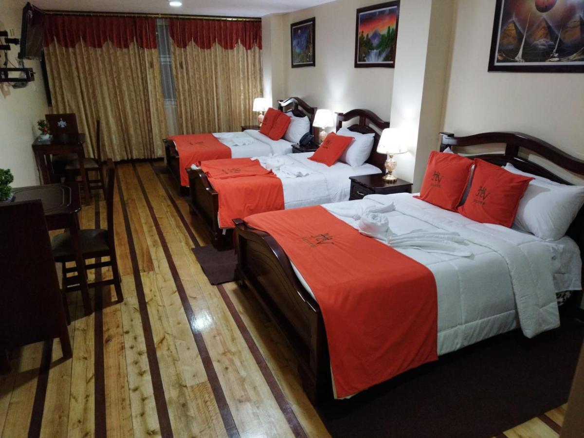 Hotel Velanez Suite Riobamba Exterior foto