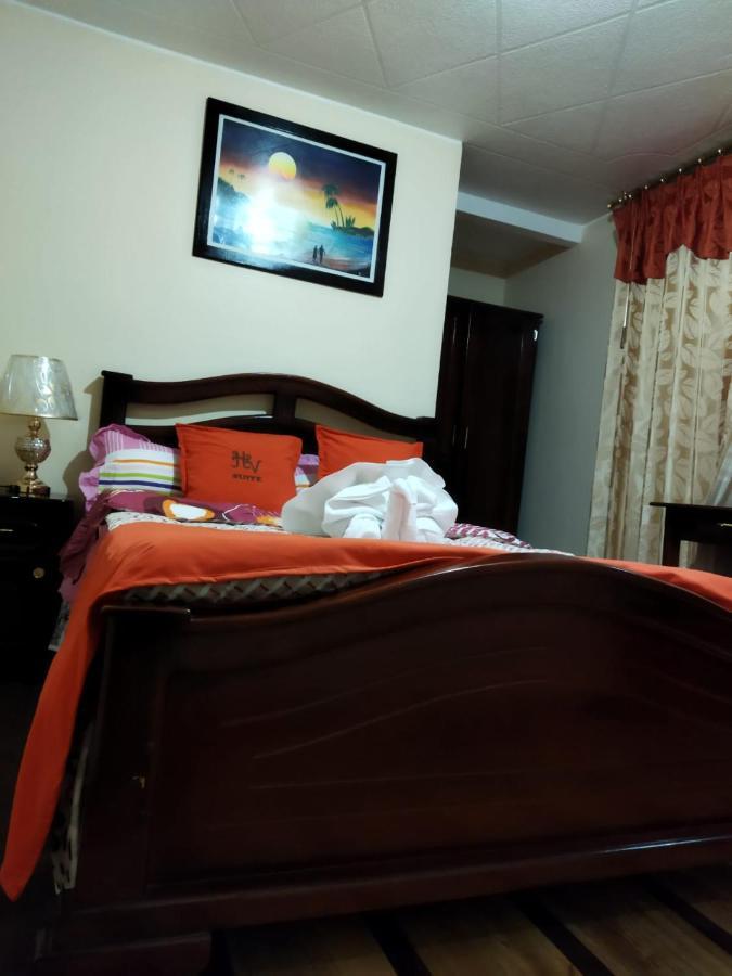 Hotel Velanez Suite Riobamba Exterior foto