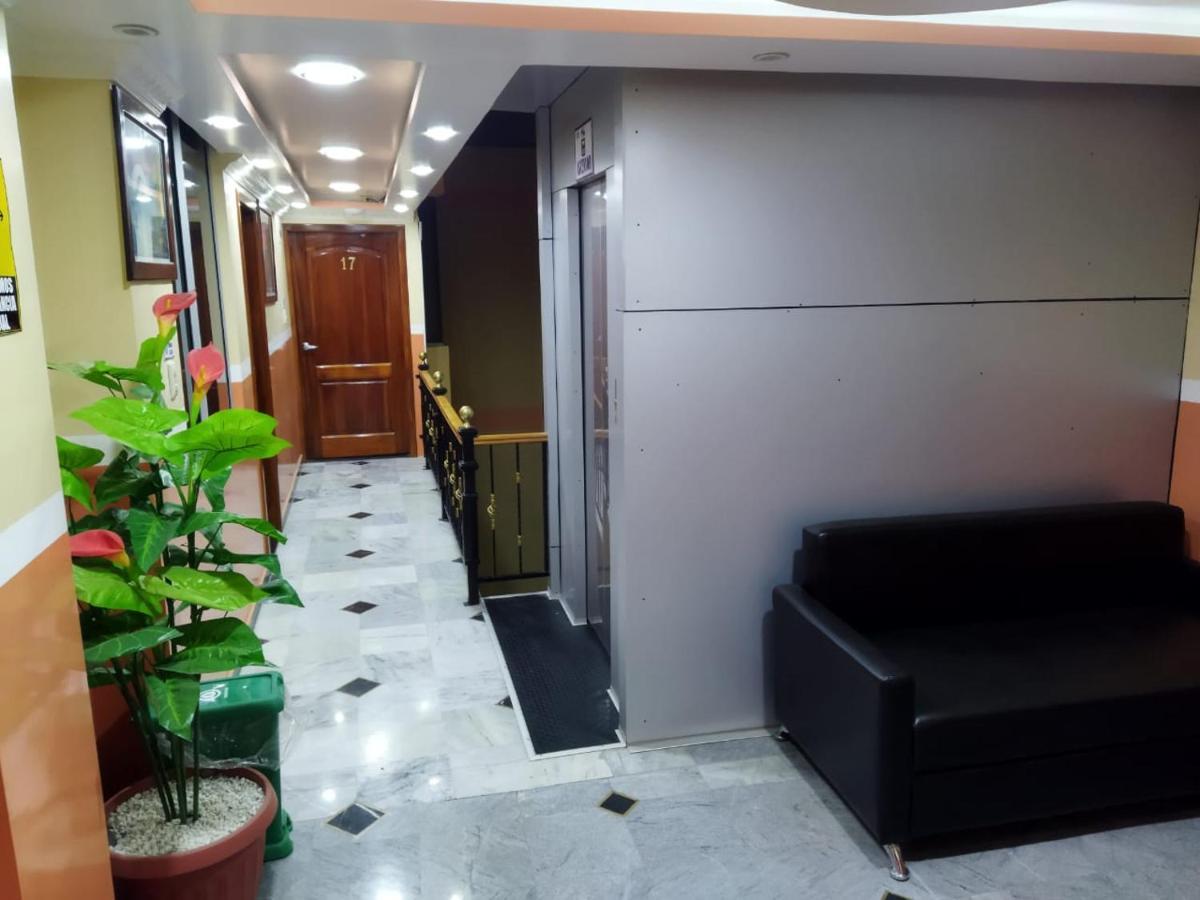 Hotel Velanez Suite Riobamba Exterior foto