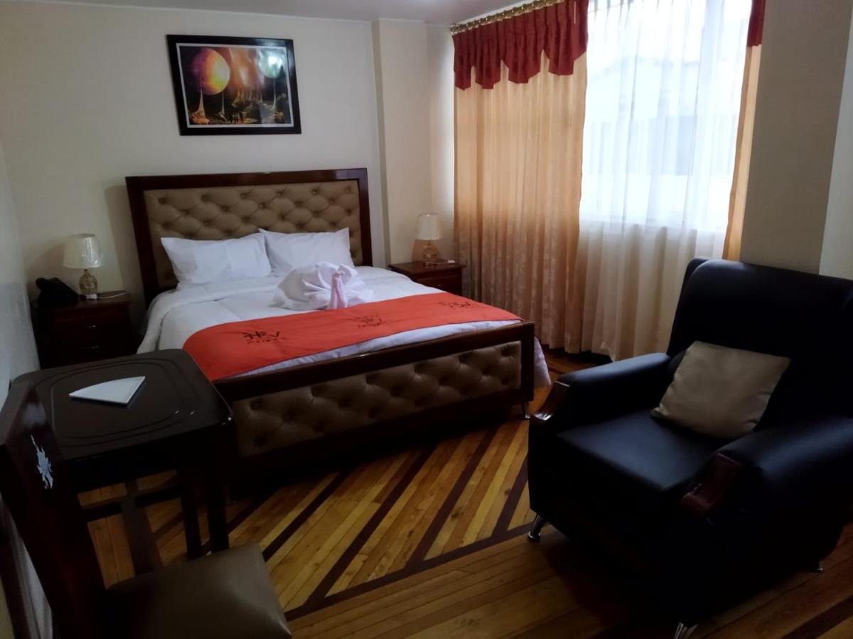 Hotel Velanez Suite Riobamba Exterior foto